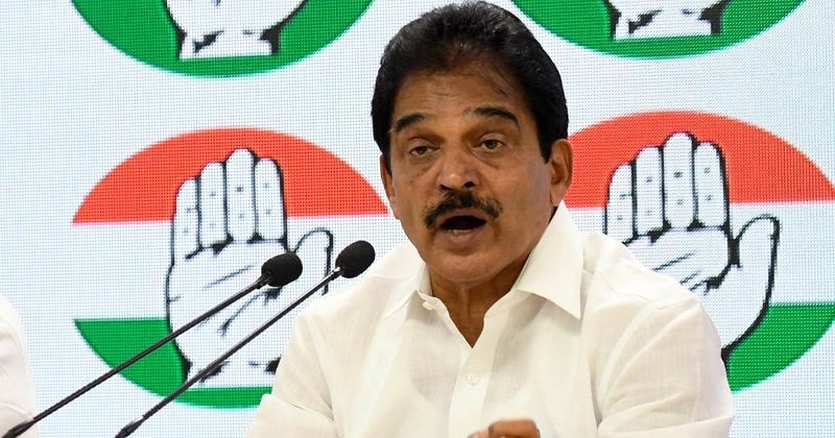 दिल्ली रैली से पहले कांग्रेस का रेलवे पर आरोप, तेलंगाना से विशेष ट्रेनें नहीं मिलने का दावा