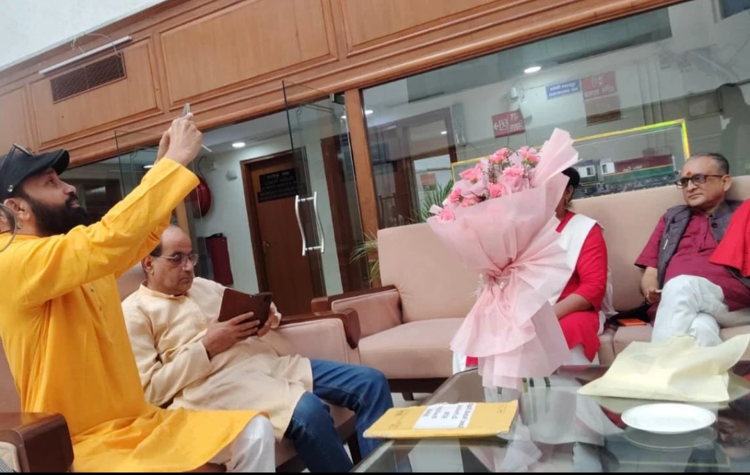 NHAI को सौंपा ज्ञापन : मझौली -चोरौत NH 527सी पर बने पुराने सिंगल पुलिया बना खतरा