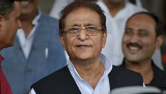 आजम खां की रिहाई की राह में एक और कदम, पांच मामलों में परवाने जारी