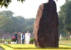 Congress Leaders Pay Tribute to Indira Gandhi on Her 42nd Death Anniversary