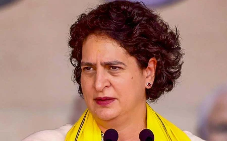चक्रवात अर्नब से आंध्र-ओडिशा में भारी तबाही, प्रियंका गांधी ने कांग्रेस कार्यकर्ताओं से की मदद की अपील