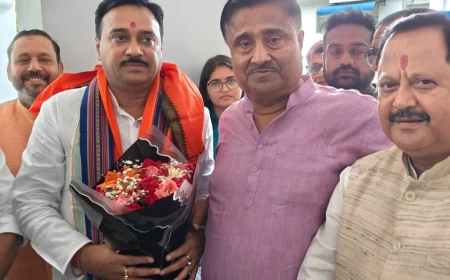 बंगाल के मंत्री उमेश कुमार राय पहुंचे मुजफ्फरपुर : हादसे में मृतकों के परिजन के परिजन से मुलाकात दी सहायता राशि