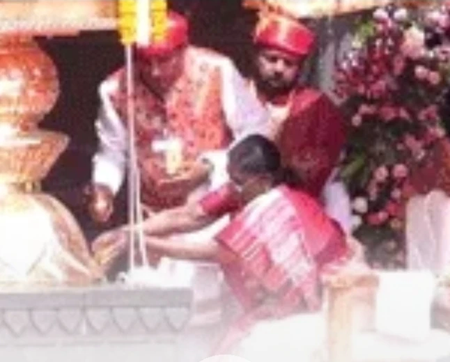 नासिक कुंभ मेले का शंखनाद, राष्ट्रपति मुर्मू और सीएम फडणवीस ने किया ध्वजारोहण
