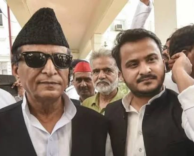 आजम खां और बेटे अब्दुल्ला को बड़ी राहत, दो पैन कार्ड मामले में हाईकोर्ट से जमानत
